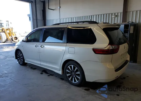 2020 Toyota Sienna Xle from USA, damaged, VIN 5TDDZ3DC9LS228299